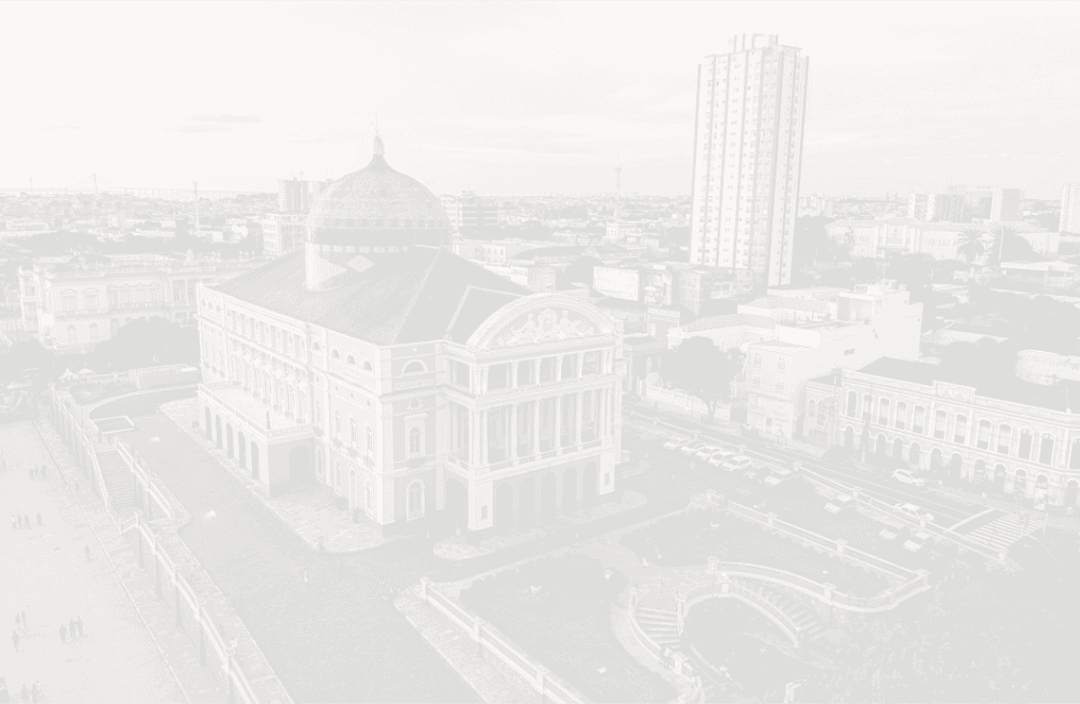 Vista aérea do Teatro Amazonas, em Manaus